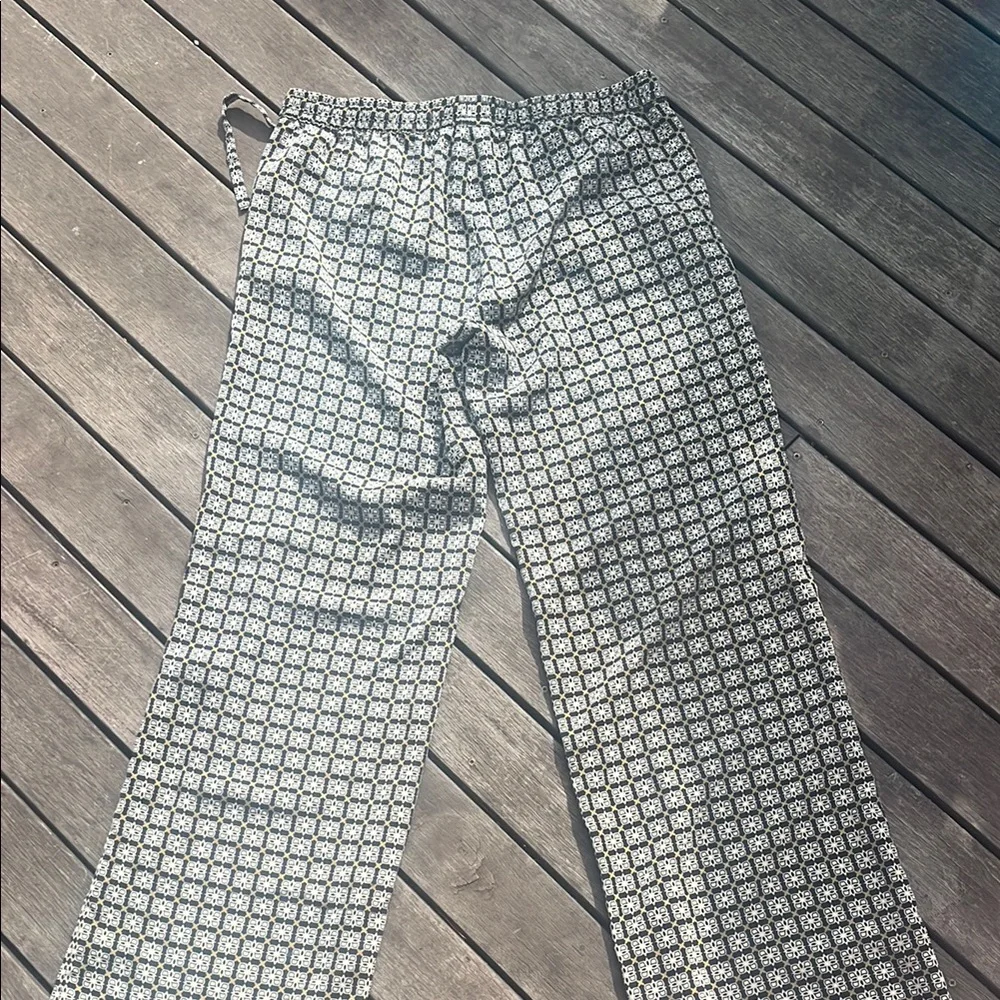 Geometric Patterned Pants - Picture 6 of 7